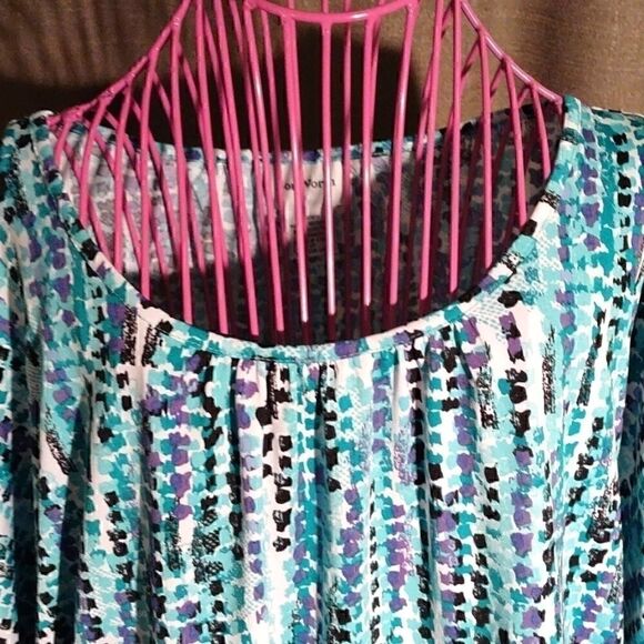 Bon Worth Blue/blk. Graphic Design Tunic - Picture 5 of 7